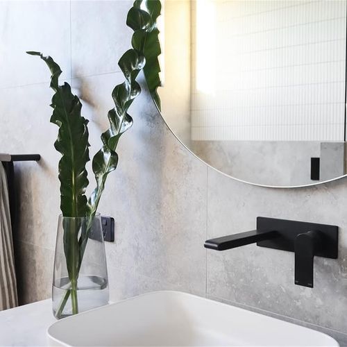 Bianca Wall Basin/Bath Mixer 187mm | Matte Black