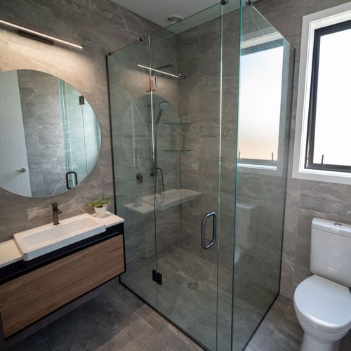 Frameless Glass Box Showers