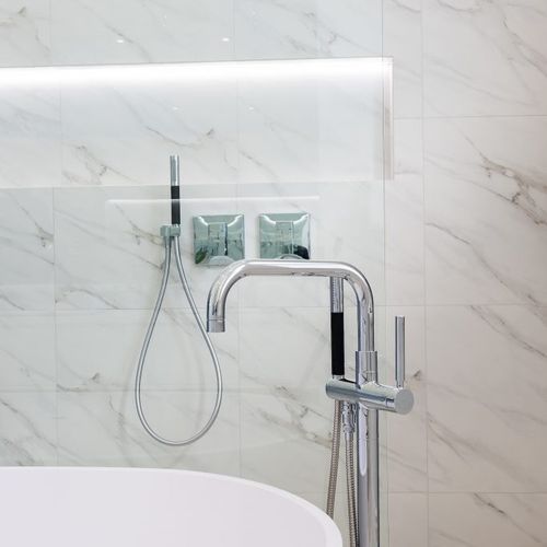 Purist Floor Mount Bath Filler