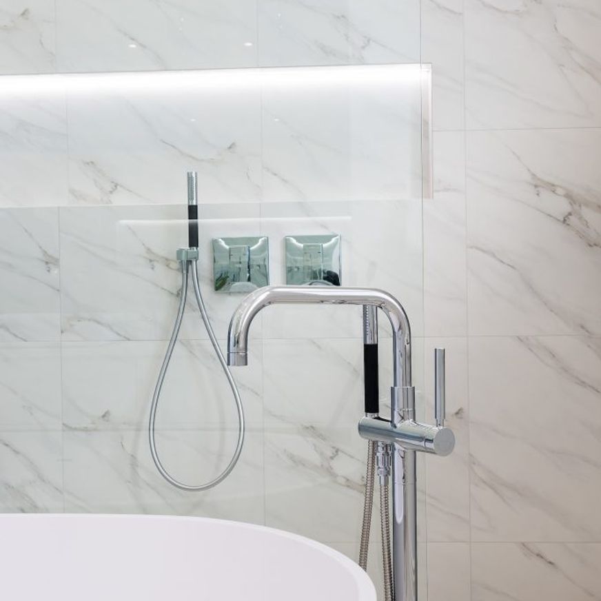 Purist Floor Mount Bath Filler