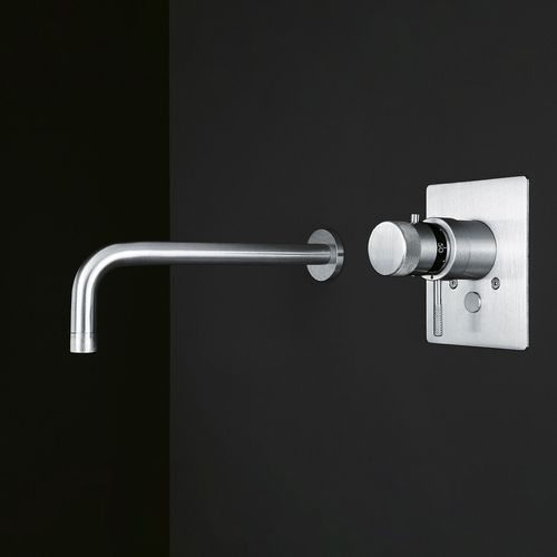 Minimal Wall-mounted Spout With Mixer