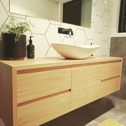 Handcrafted Maddi Vanity