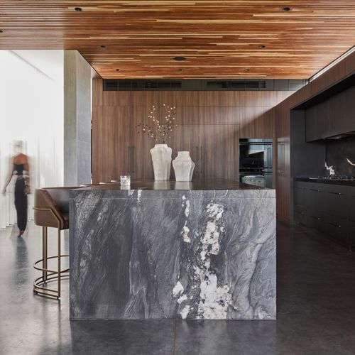 Natural Stone | Black Tempest Quartzite