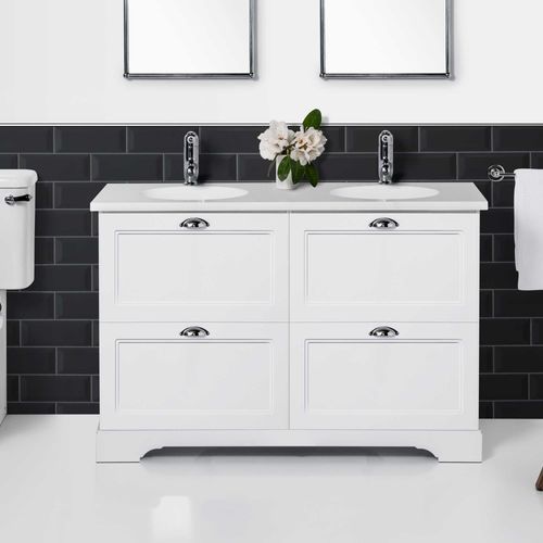 English Classic Floorstanding Vanity, 4 Drawers