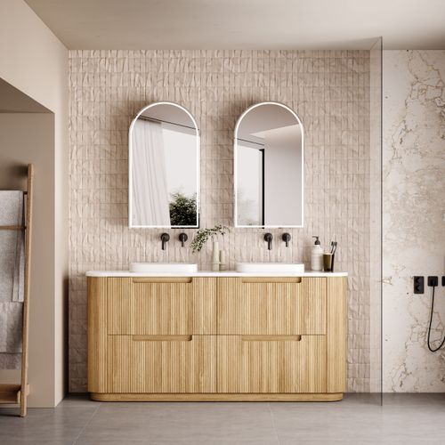 Aulic Varcelli Floor Standing 1800mm