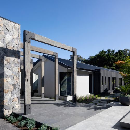 Timber Posts & Beams