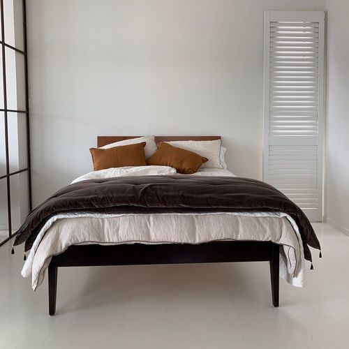 Christopher Elliott Dakota Bed