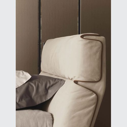 Gentleman Bed