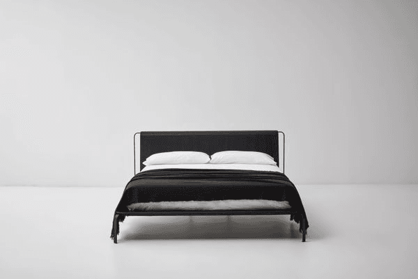 Bend-e Wood Bed