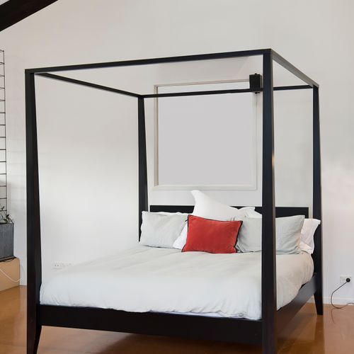 Christopher Elliott 4 Post Bed