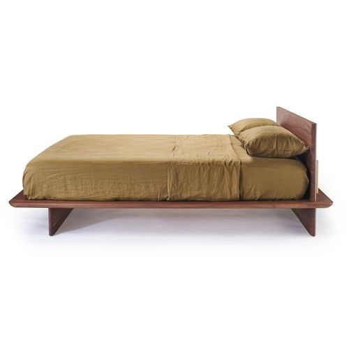 Nami Bed