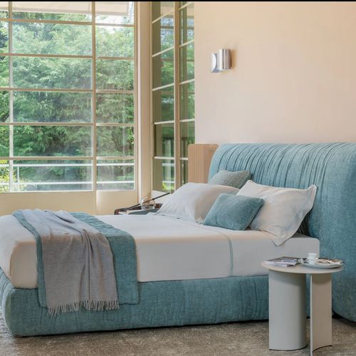 Layla Bed
