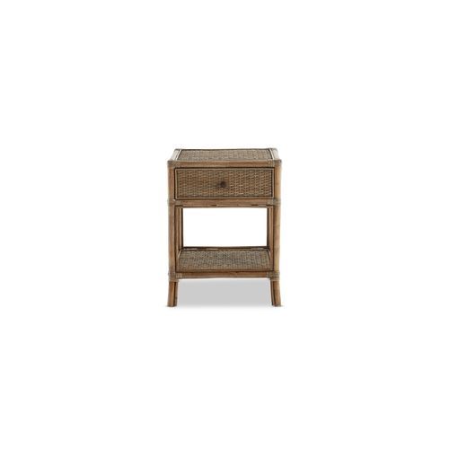 Amara Bedside