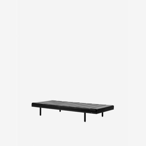 VIPP461 Daybed by Vipp