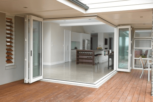 Corner Bifold Foldback® Doors