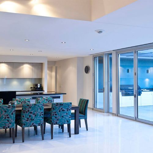 Elevate | Series 411 | Bi-Fold Door (Top Hung)