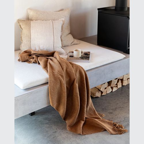 Baya Richmond Throw - Cinnamon | Acrylic/Wool Blend