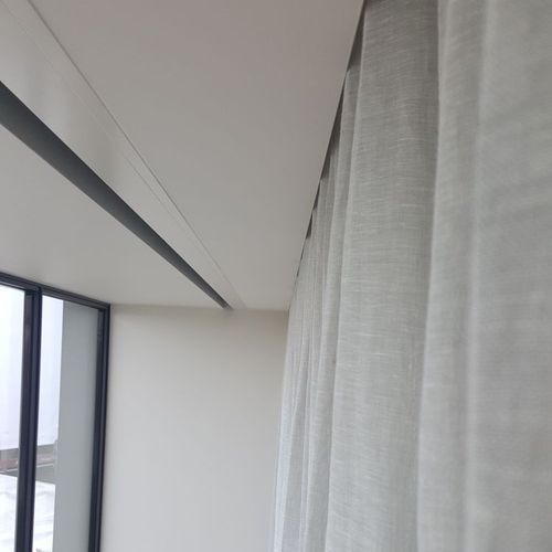 Vanda Recessed FlushBox