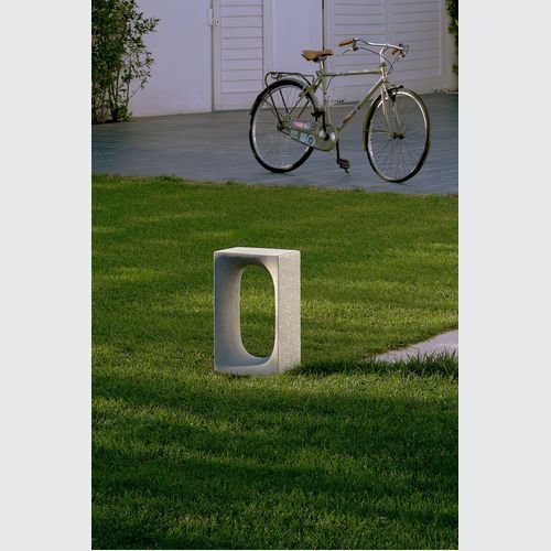 Jan Outdoor Floor Lamp