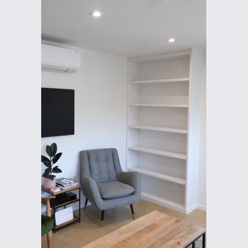 Built in Bookcase