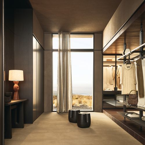 Lexington Walk-in Closet