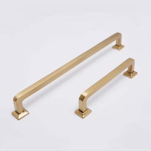 Bronte Handle