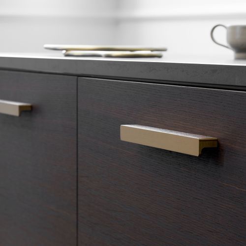 Elan Handle