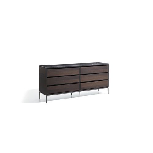 Horizontal Cabinet by DePadova