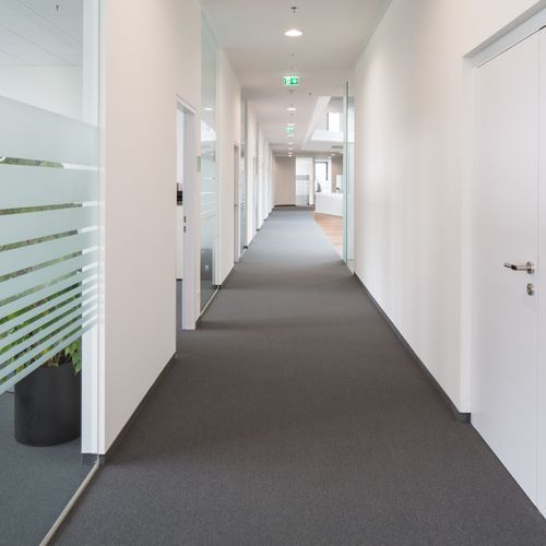 LockTiles: Broadloom-look Carpet Tiles by Fletco