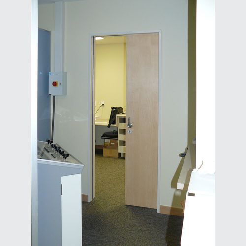 X-Ray Barrier Cavity Slider