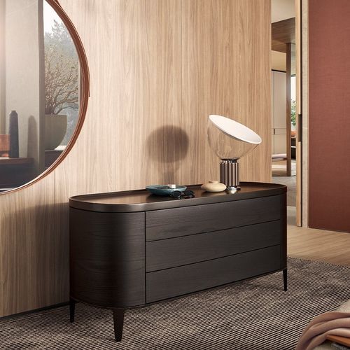 Gentleman Chest of Drawers