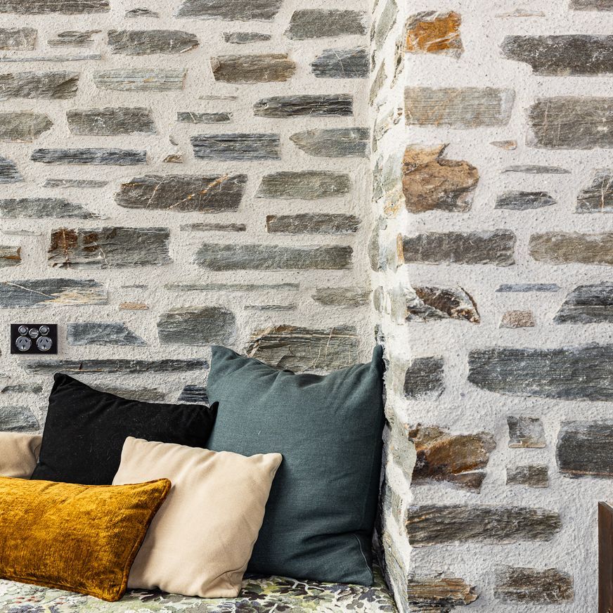 Cluden Blend Stone