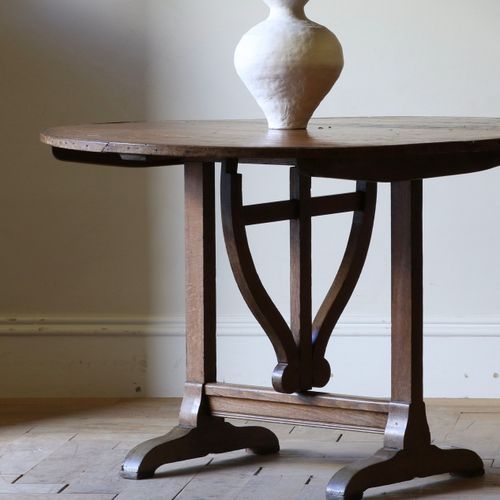 Burgundian Wine Table