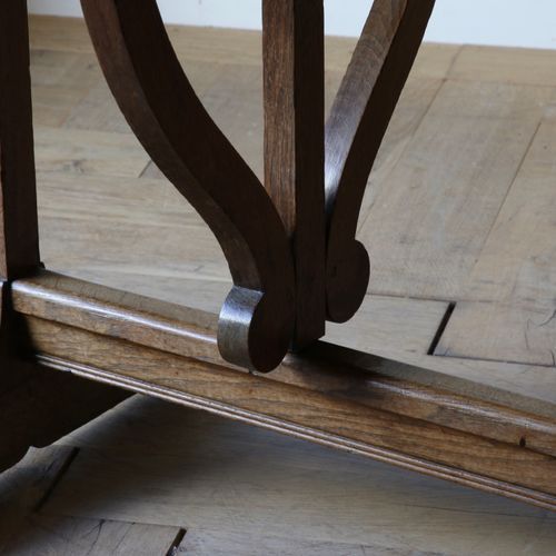 Burgundian Wine Table