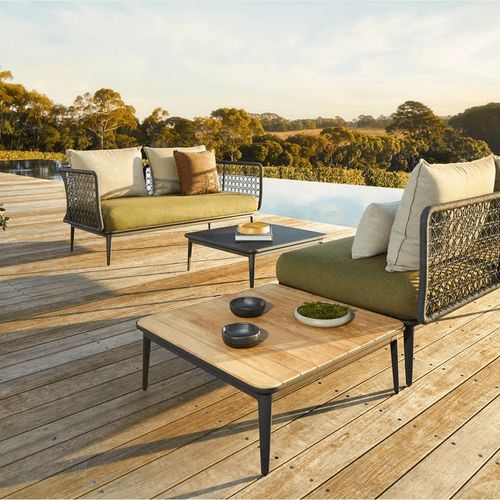 Aire |ys | Coffee Table