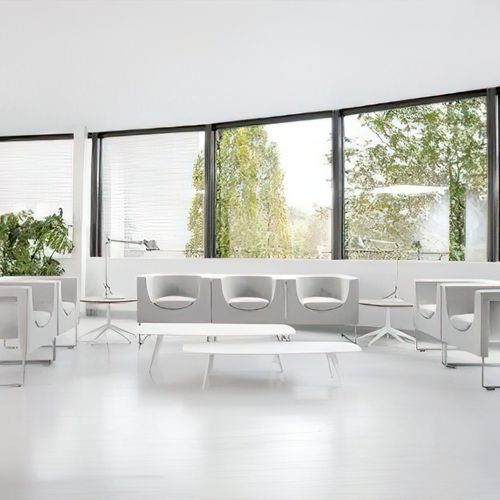 Solapa Table by Stua