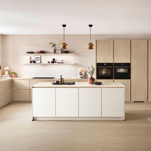Como Oak Laminate Cabinetry