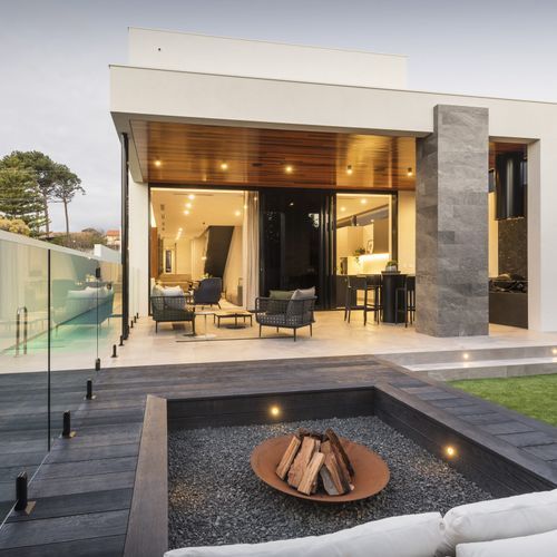 Burnt Cedar | Enhanced Grain Decking