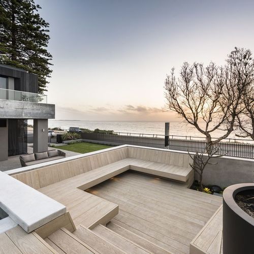 Limed Oak | Enhanced Grain Decking