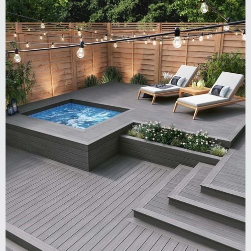 Deckorators® Voyage™  Composite Decking