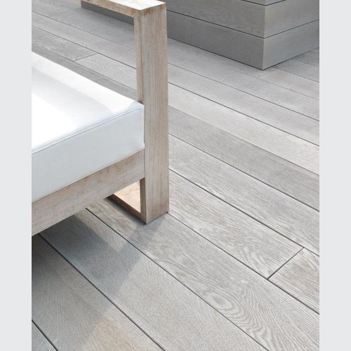 Smoked Oak | Enhanced Grain Decking
