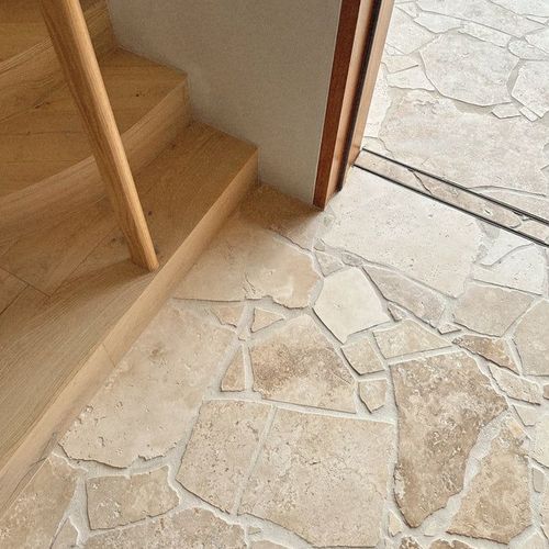 Crazy Pave - Almond Travertine