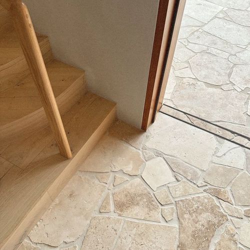 Crazy Pave - Almond Travertine