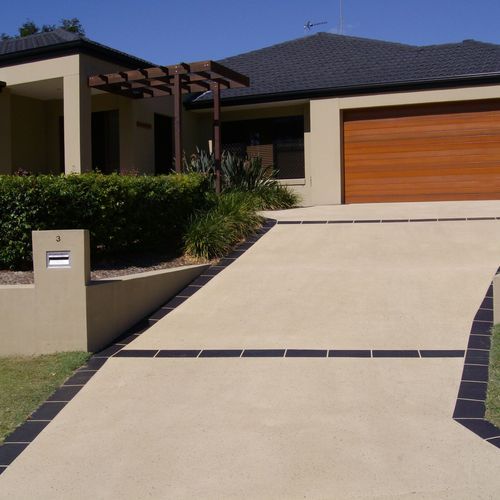 Dulux Avista Resurfacing Base Compound