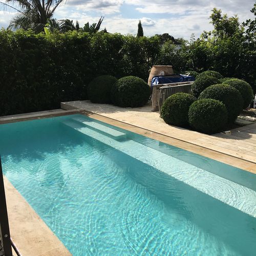 Arctic White Hydrazzo Pool Plaster