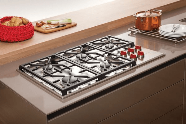Wolf Professional Gas Cooktops