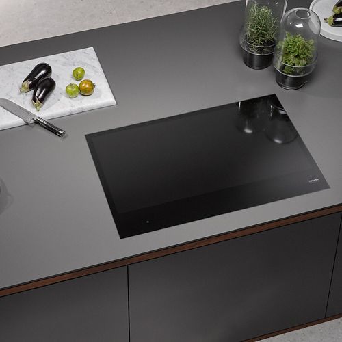 Miele Induction Cooktop w.800 KM 7678 FL