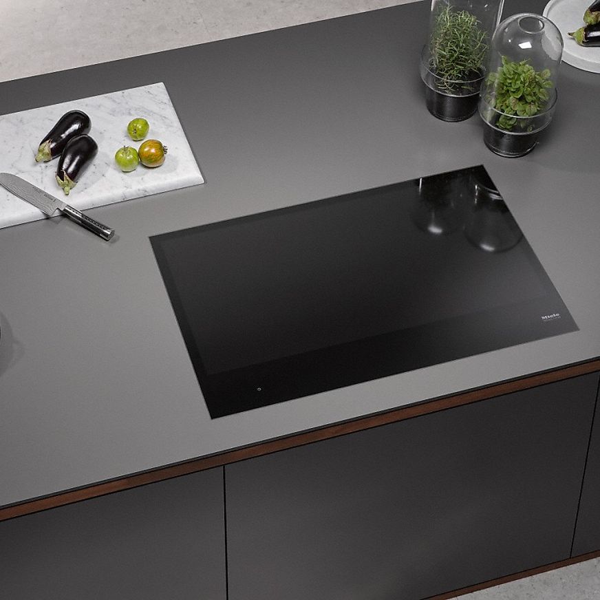 Miele Induction Cooktop w.800 KM 7678 FL