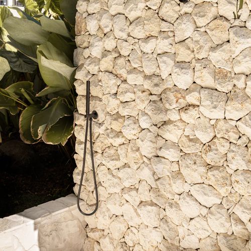 Alila Stone - Freeform