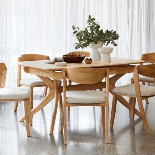 Villa 7PCE Natural Hardwood Extendable Dining Set